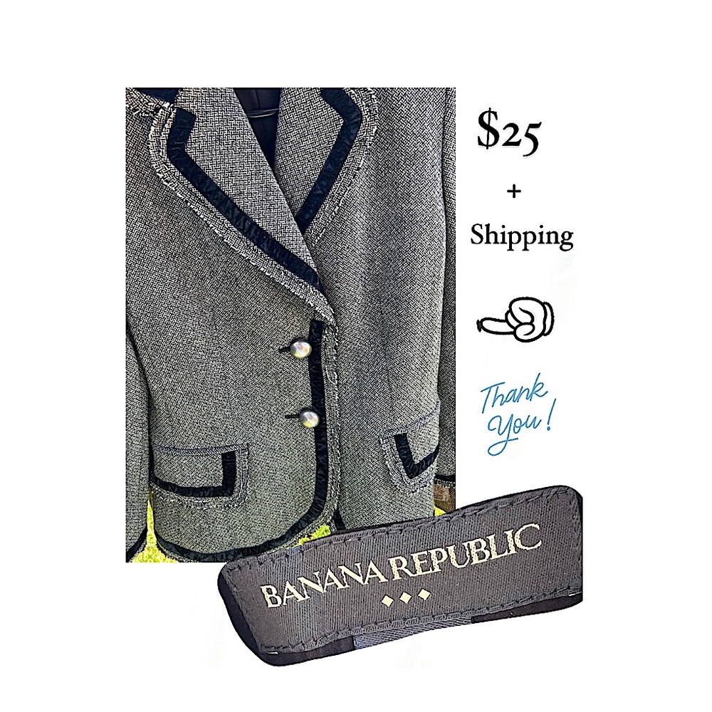 Banana Republic Blazer Size 6 Hardly worn, good condition